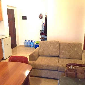 Apartament 1+1 ne shitje , Mali i Robit !