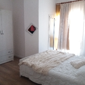 Apartament 2+1+2 per qera te 21 Dhjetori