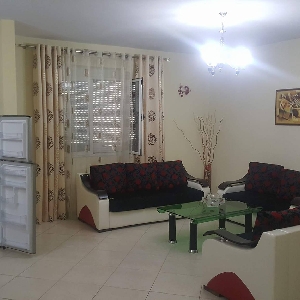 Apartament 3+1 me qera , Durres !