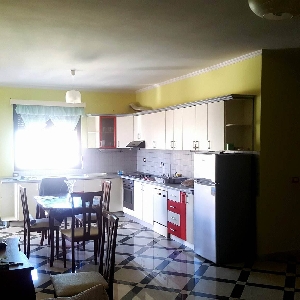 Apartament 3+1 ne shitje, Qender,Durres !