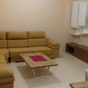 SHITET Apartament 2+1+garazh te  fresku