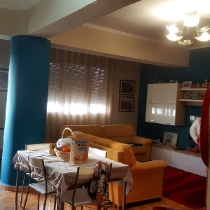 Apartament 2+1 ne shitje , prane Stacionit te Vjeter te Trenit, Durres !