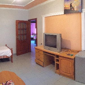 Apartament me qera afer Mondialit