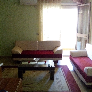 Jepet me QERA apartament 1+1