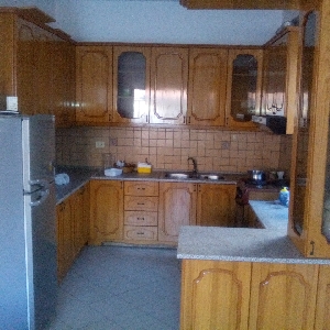 Jepet me QERA apartament 2+1 ne rrugen e Durresit