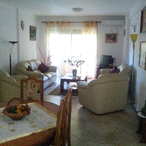 Apartament me QERA prane…