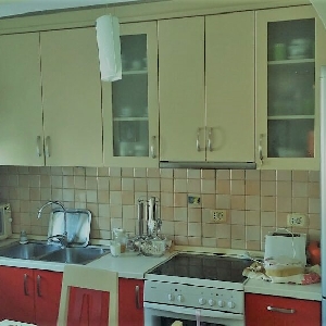 Shitet apartament 3+1 tek Kongresi i Lushnjes