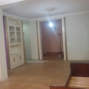 Apartament 3+1 me qera per biznes