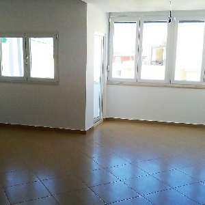 SHITET apartament 2+1 siper Komunes Parisit